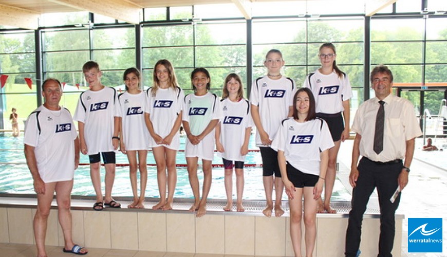 Neue Teamausrüstung für Heringer Wettkampfschwimmer Neue Teamausrüstung für Heringer Wettkampfschwimmer
