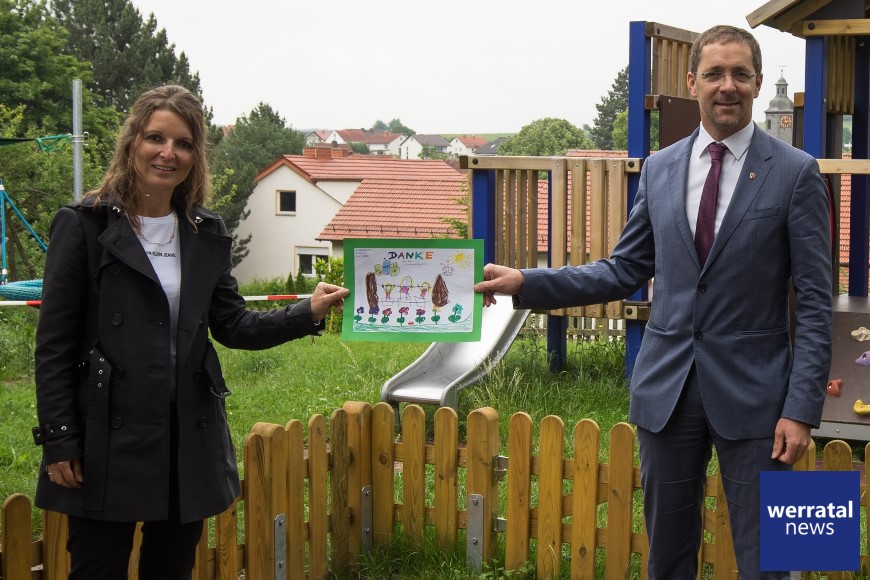 Niedrigseilgarten und Spielhaus: Gemeinde Hohenroda erneuert Kita-Außenbereich Niedrigseilgarten und Spielhaus: Gemeinde Hohenroda erneuert Kita-Außenbereich